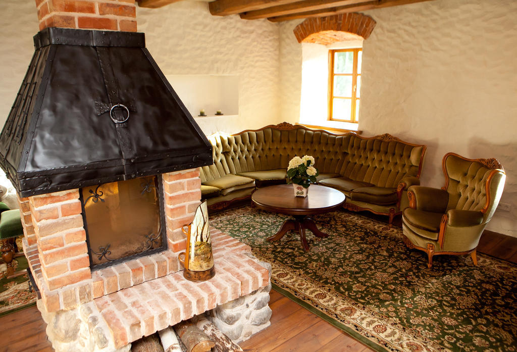 Linnumaja Guesthouse Uulu ห้อง รูปภาพ