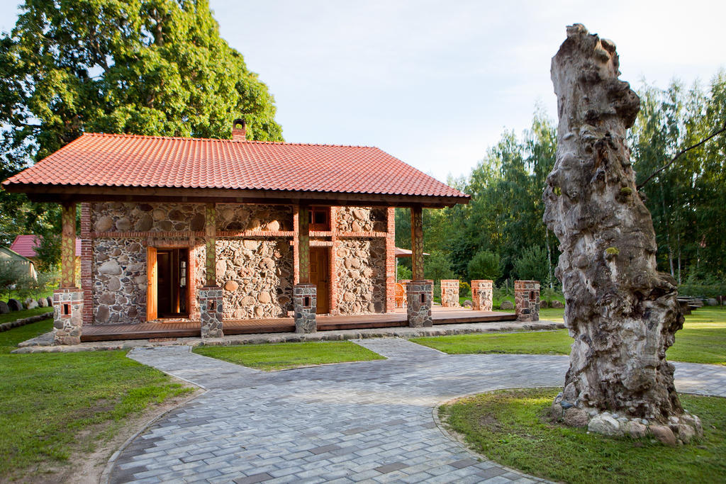Linnumaja Guesthouse Uulu ภายนอก รูปภาพ